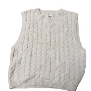 Abercrombie & Fitch Cream Cable Knit Sweater Vest - Women's Large
